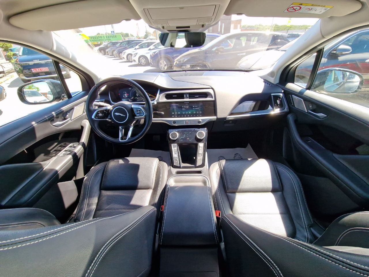 JAGUAR I-PACE