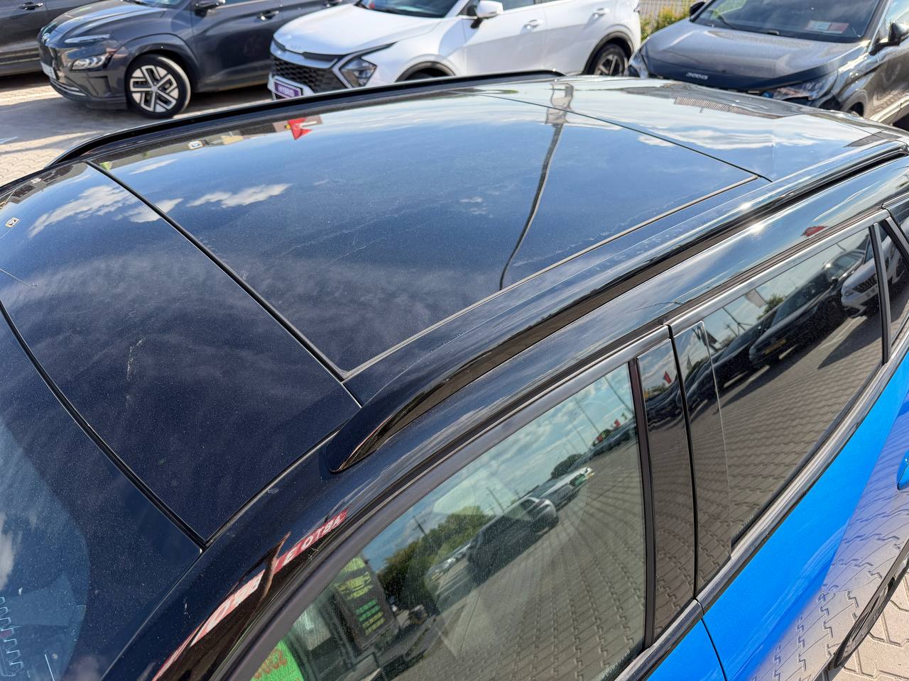 Peugeot E-2008 GT