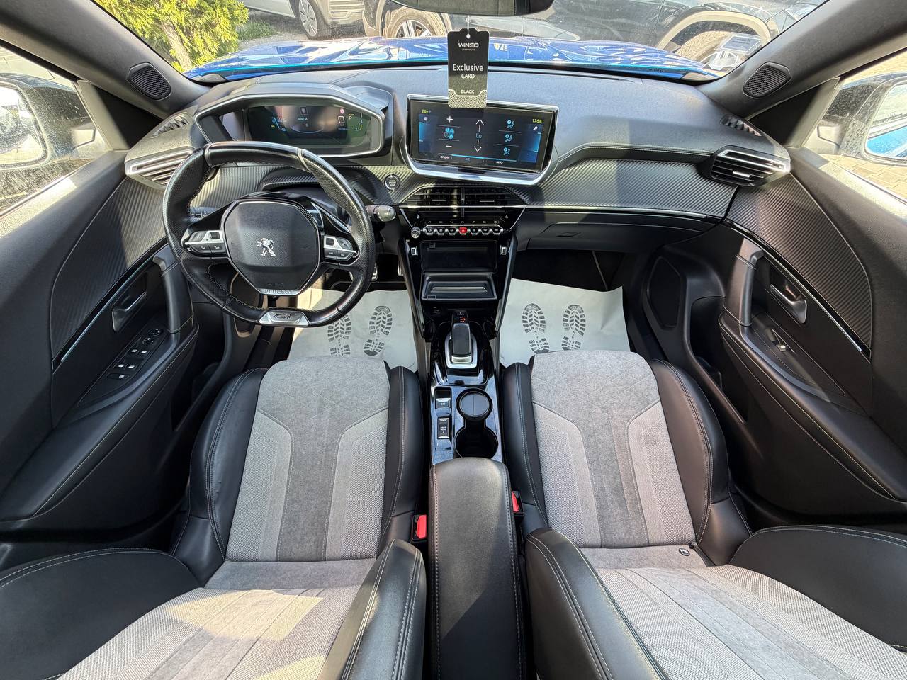 Peugeot E-2008 GT
