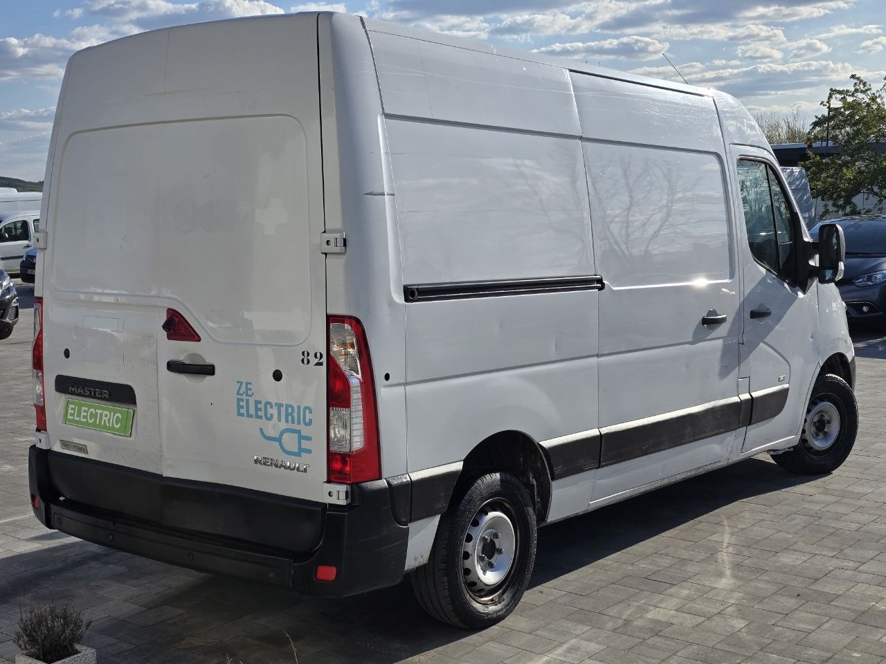 Renault Master Z.E. FGN L2H2