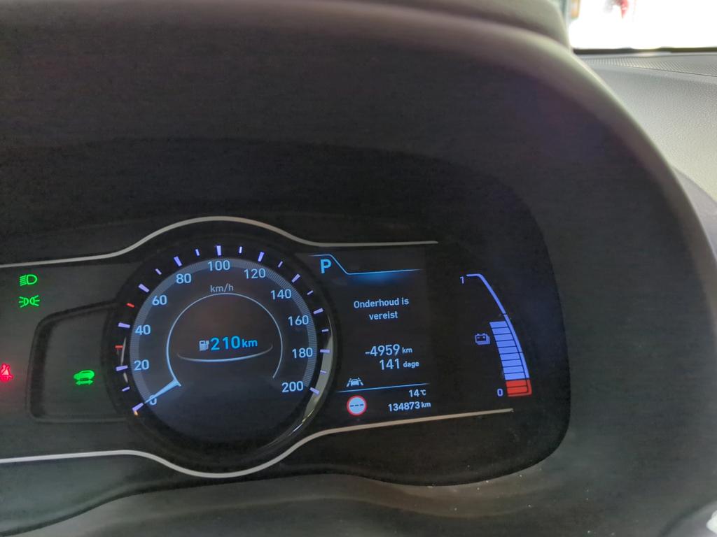 Hyundai Kona Premium