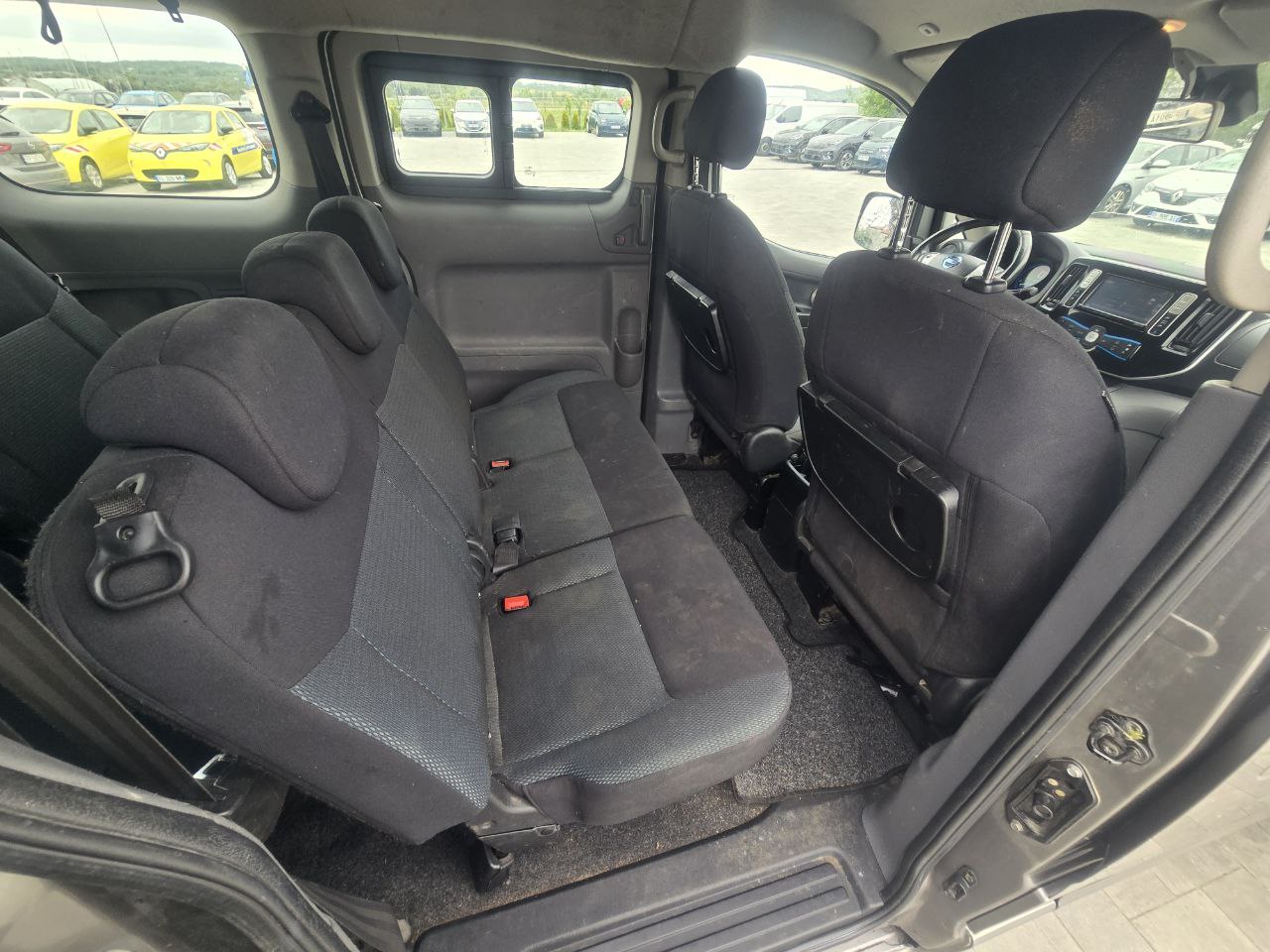 Nissan E-NV200