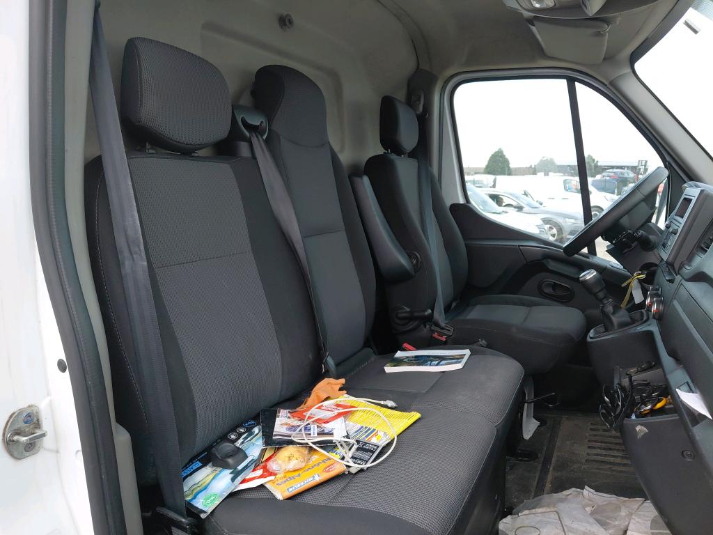 Renault Master FGN TRAC L2H2