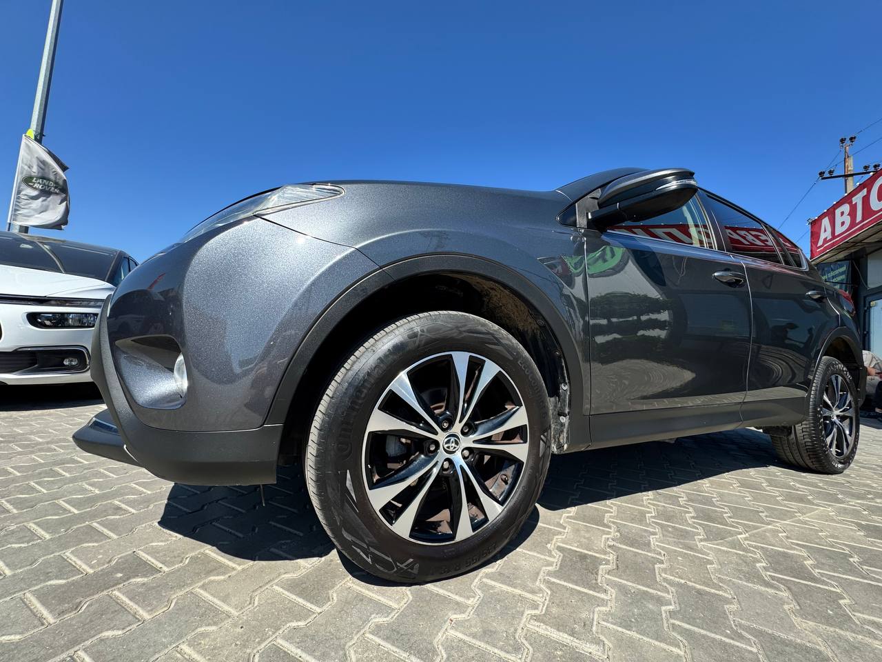 Toyota Rav4 Life