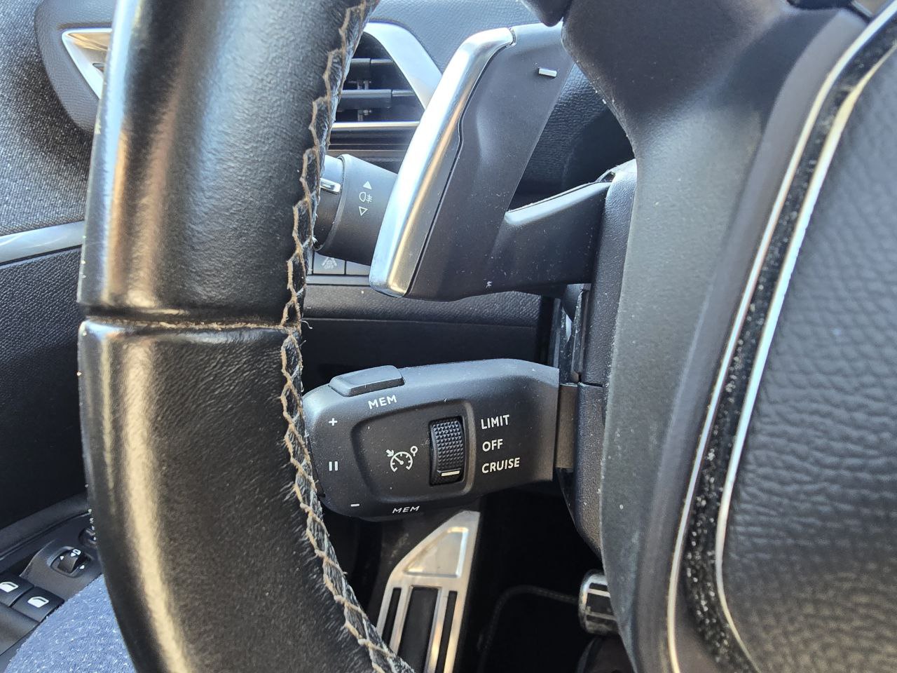 Peugeot 3008 Roadtrip HYBRID