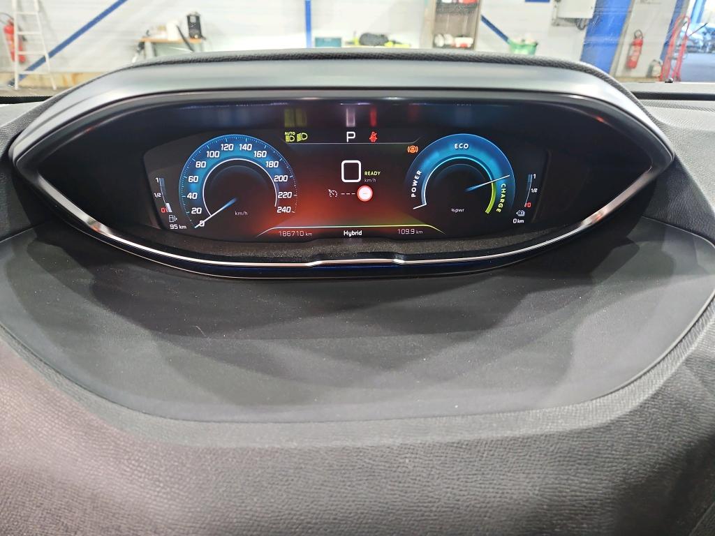 Peugeot 3008 Allure HYBRID