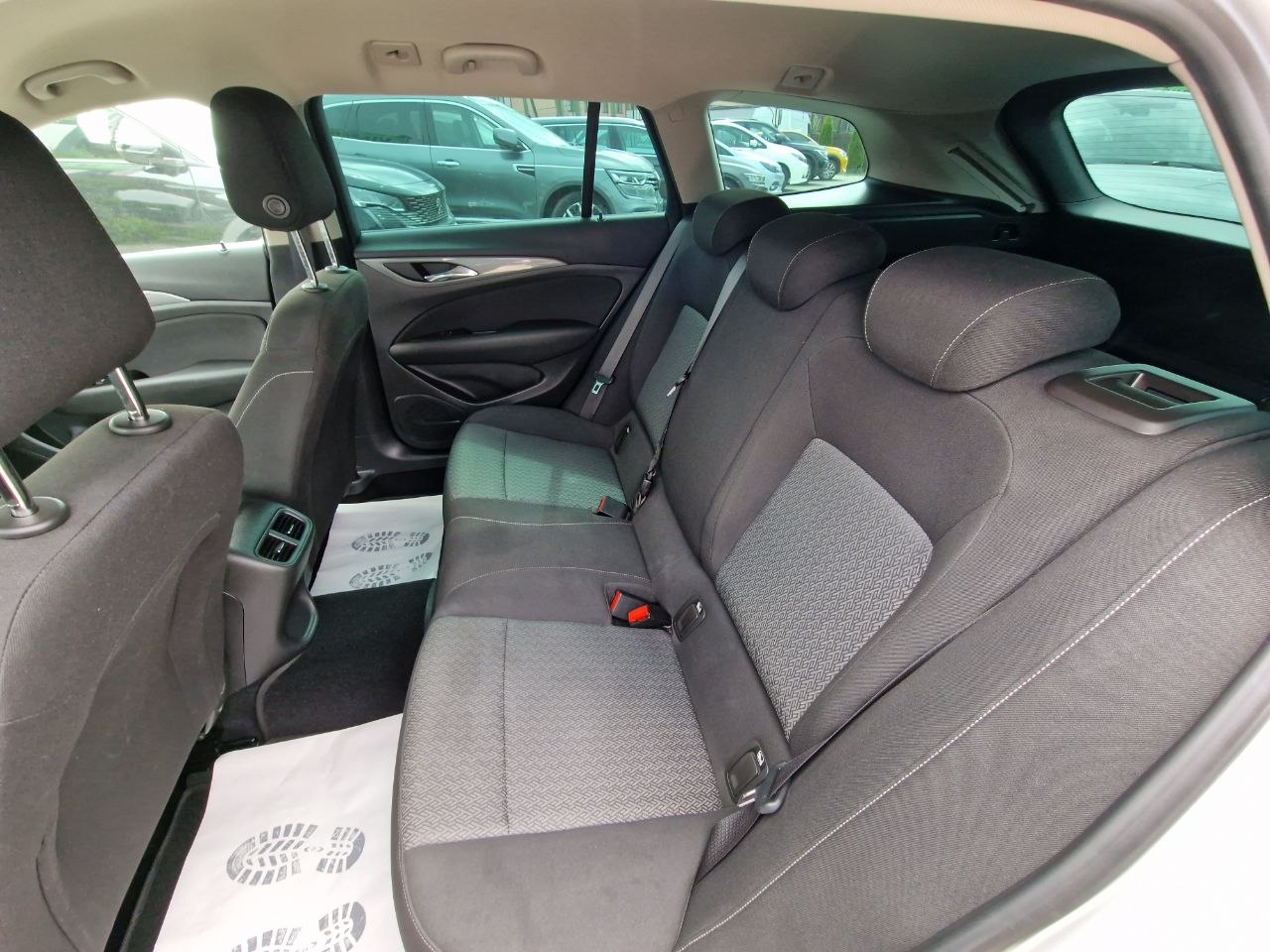 Opel Insignia Business Edition