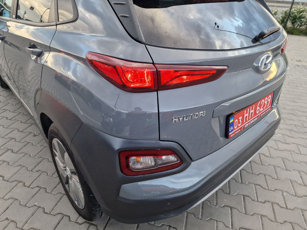 Hyundai Kona