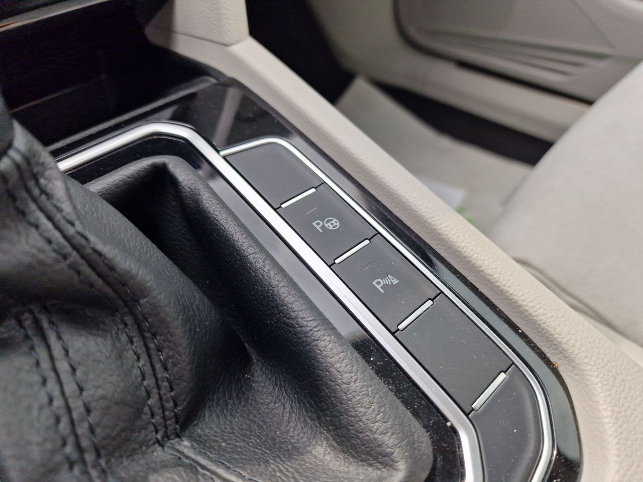 Volkswagen Passat LOUNGE