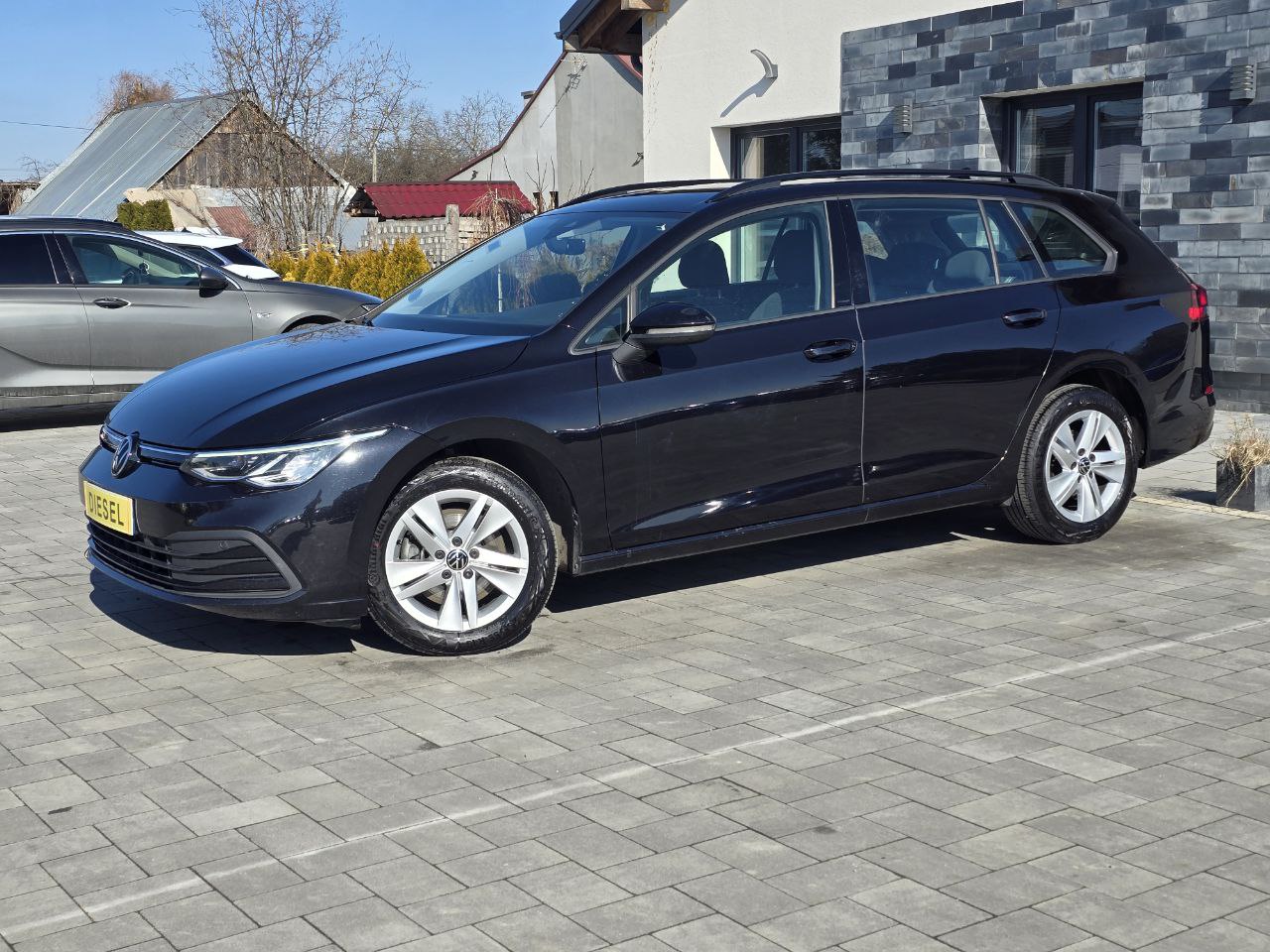 Volkswagen Golf Life Business