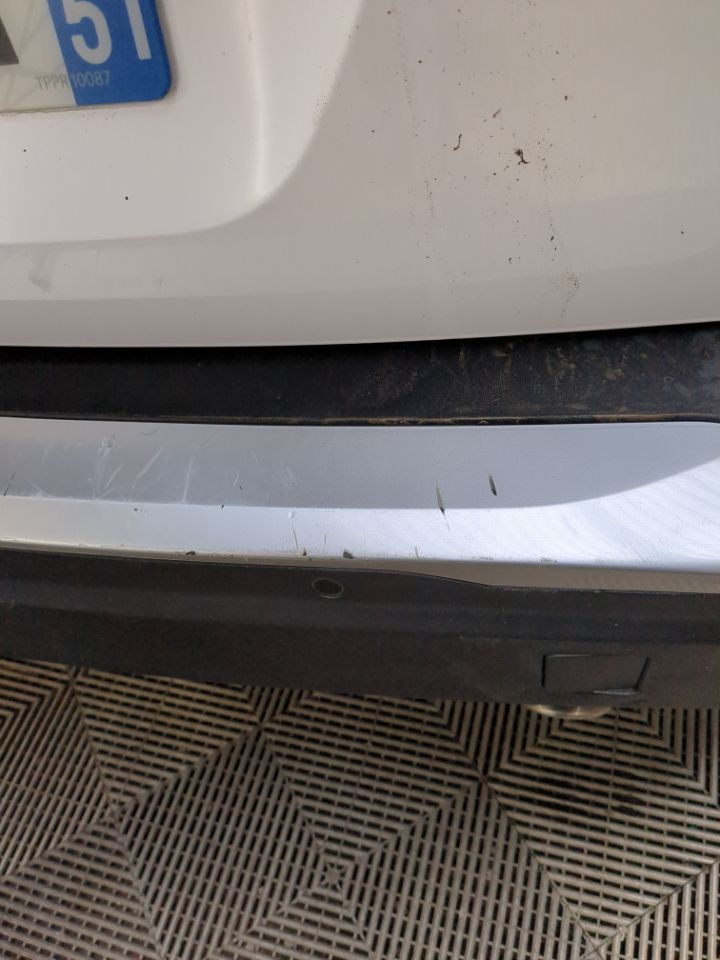 Peugeot 2008 ALLURE