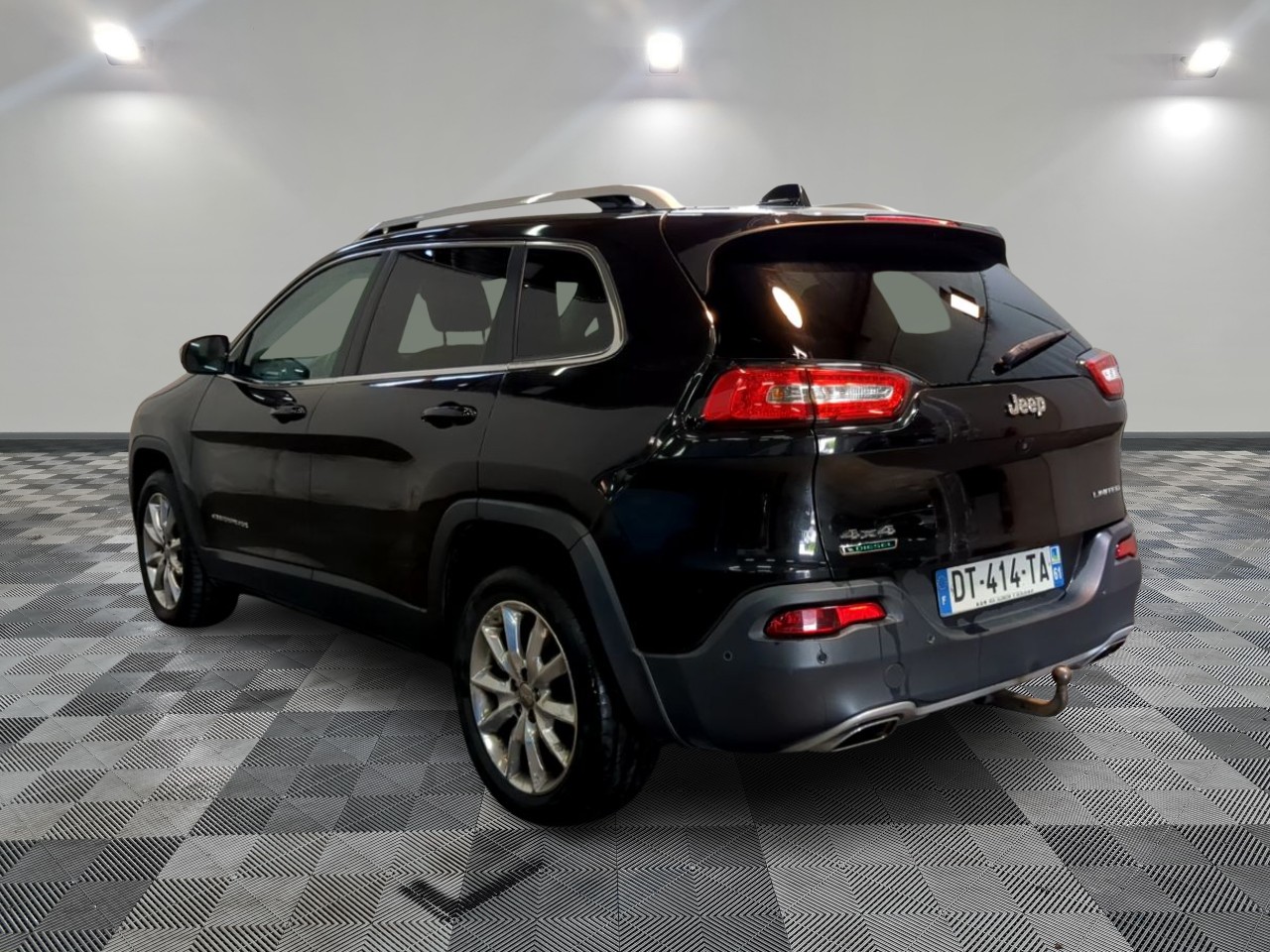 JEEP CHEROKEE