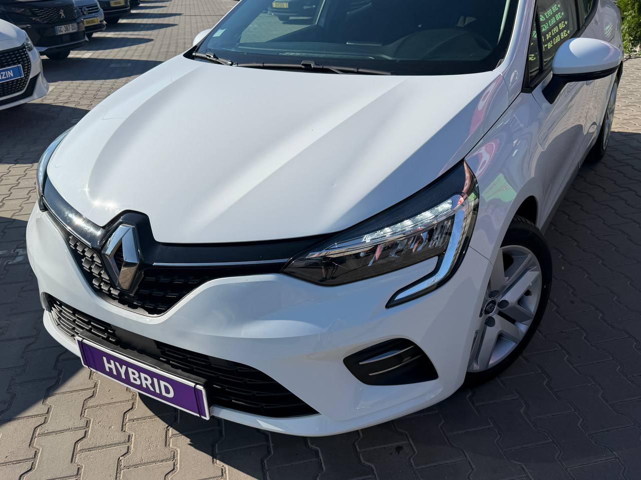 Renault Clio Business Hybrid