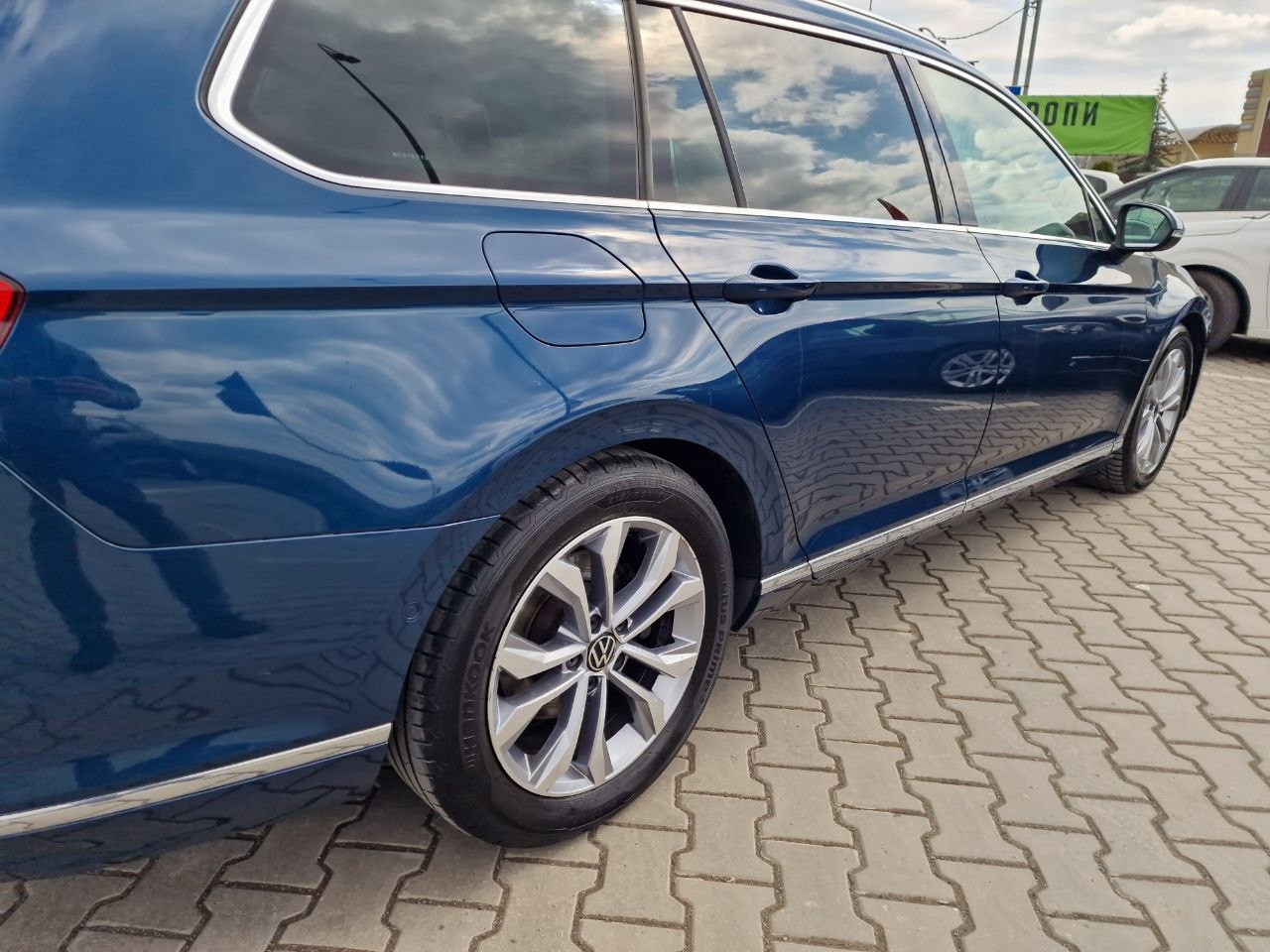 Volkswagen Passat LOUNGE