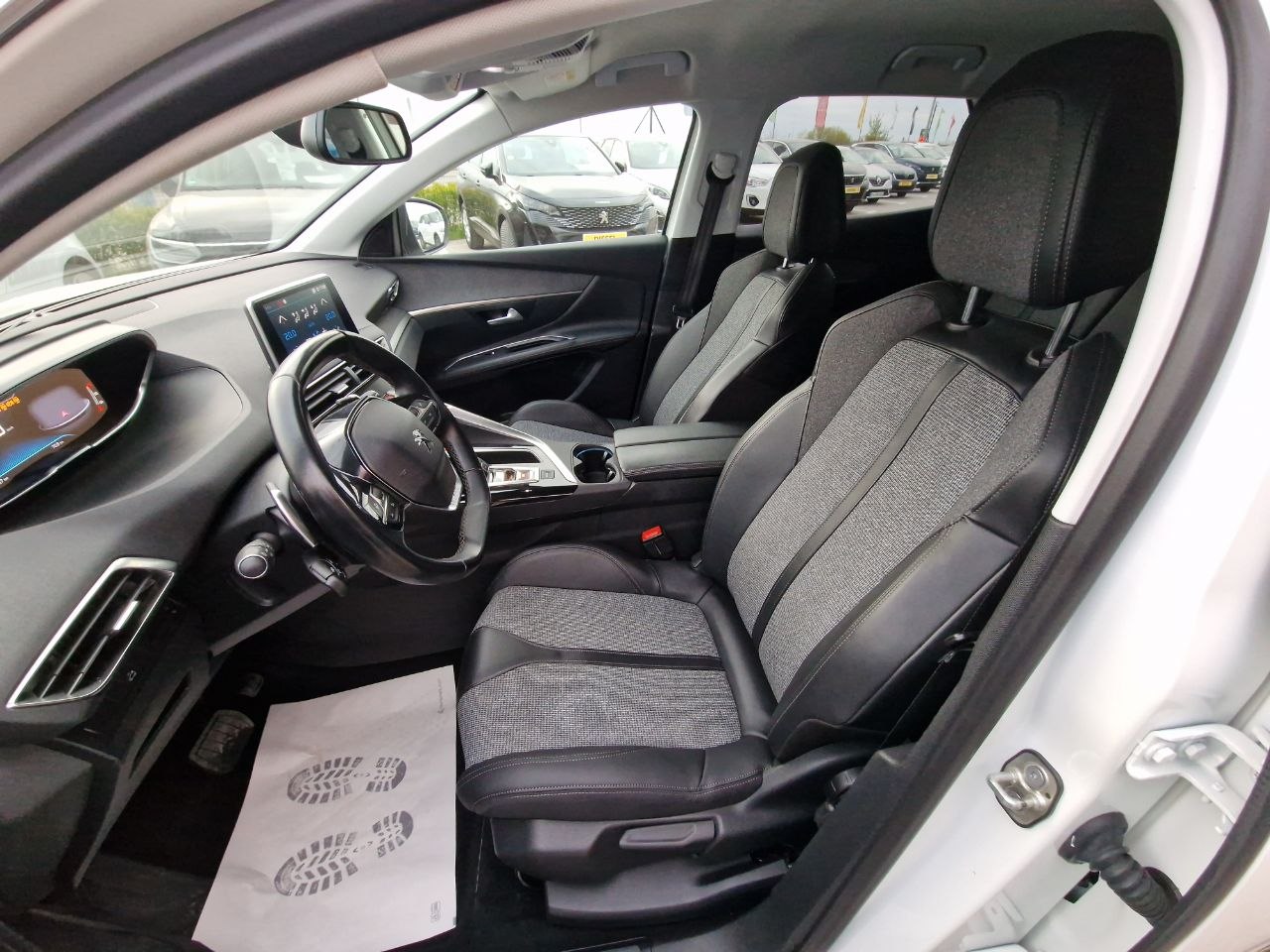 Peugeot 3008 ALLURE