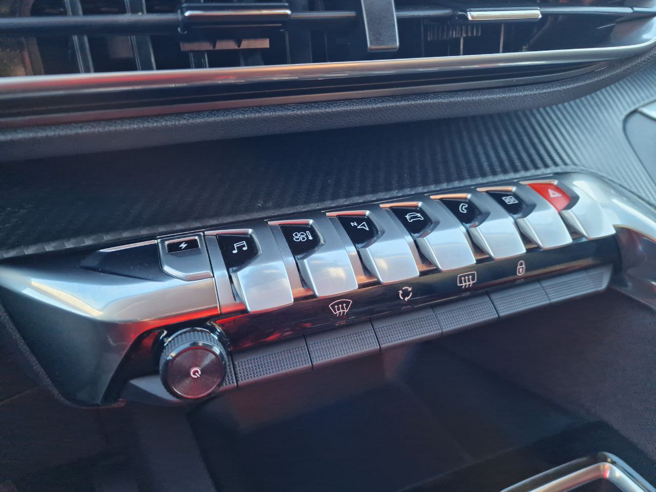 Peugeot 3008 Allure HYBRID