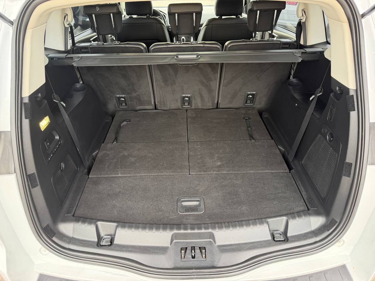 Ford S-Max Titanium