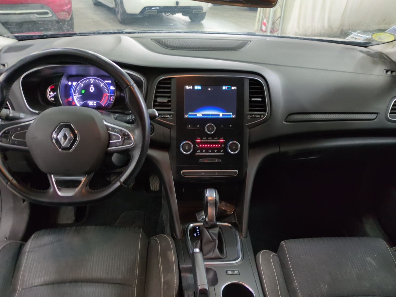 Renault Megane IV Estate Business