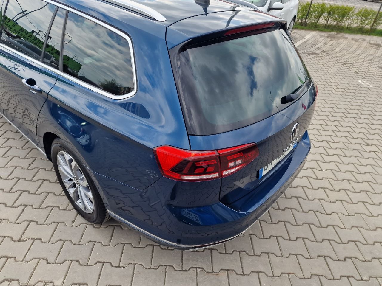 Volkswagen Passat LOUNGE