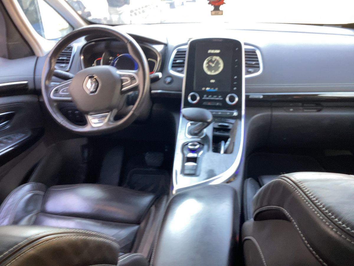 Renault Espace Initiale Paris