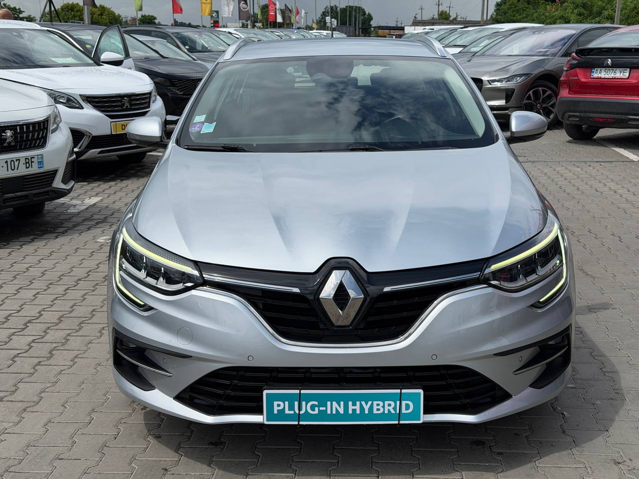 Renault Megane Business HYBRID
