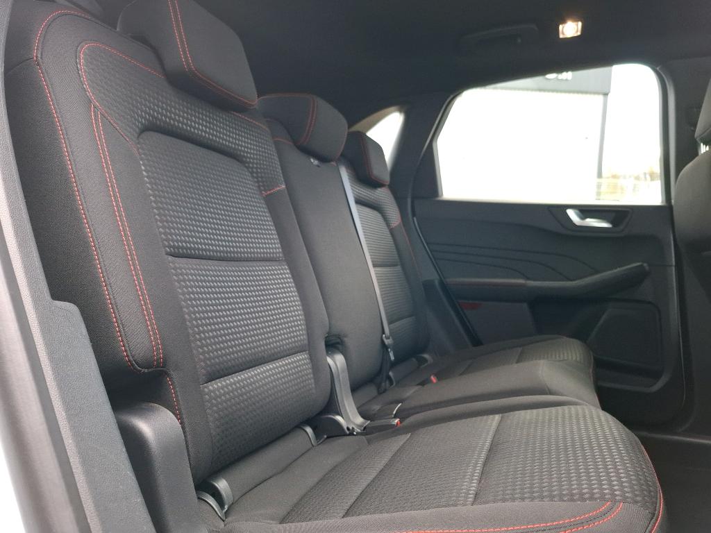 Ford Kuga ST-LINE Hybrid