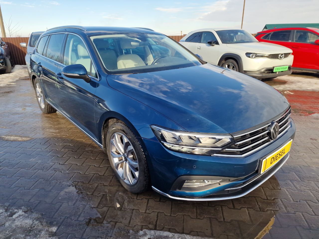 Volkswagen Passat LOUNGE