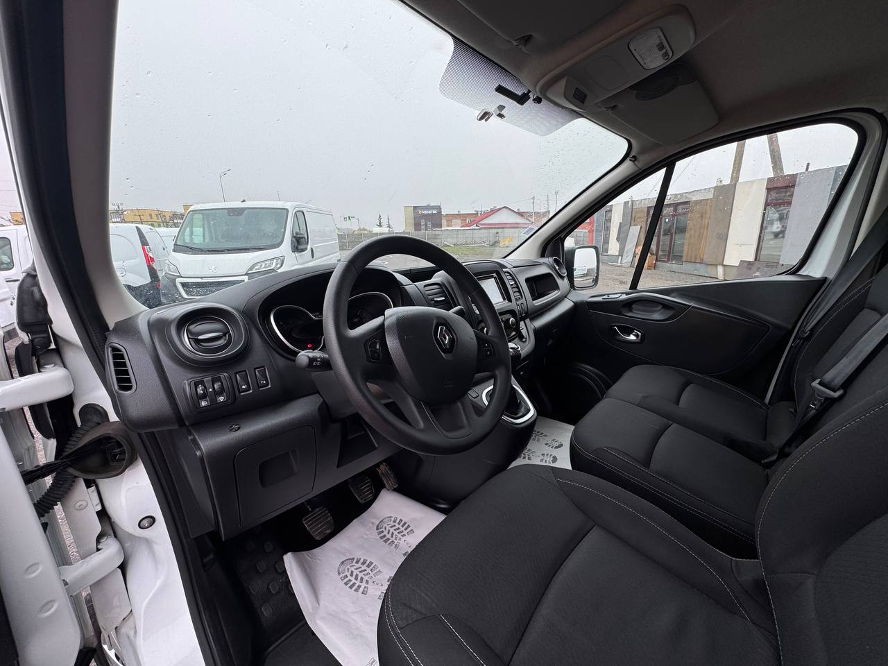 Renault Trafic L1H1