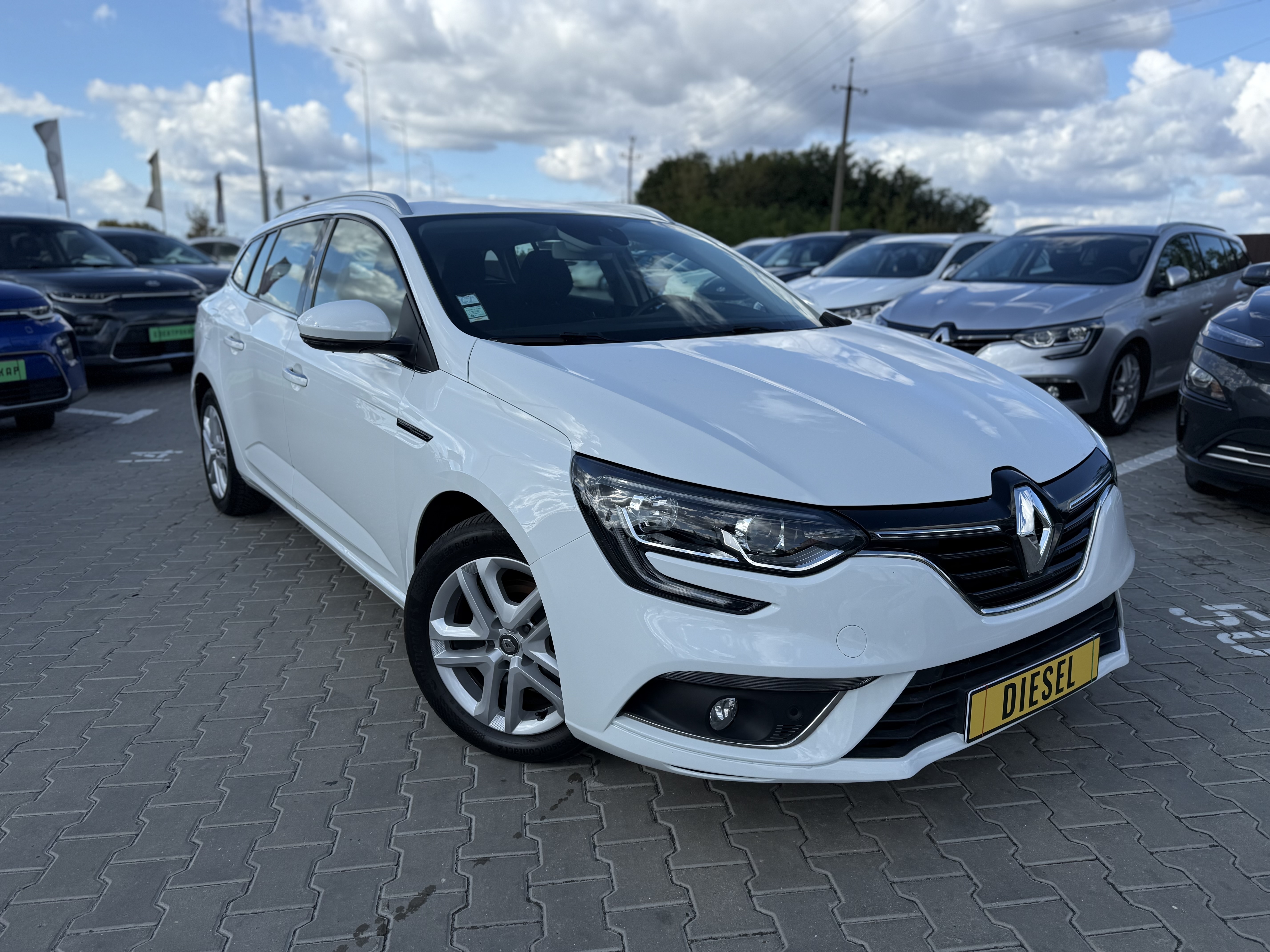 Renault MEGANE IV