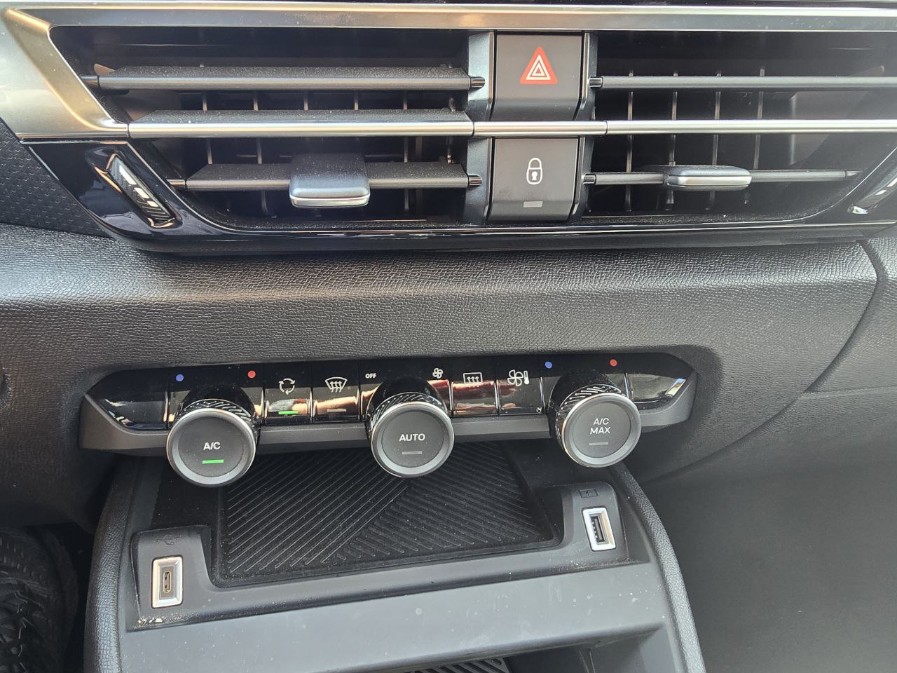Citroen E-C4