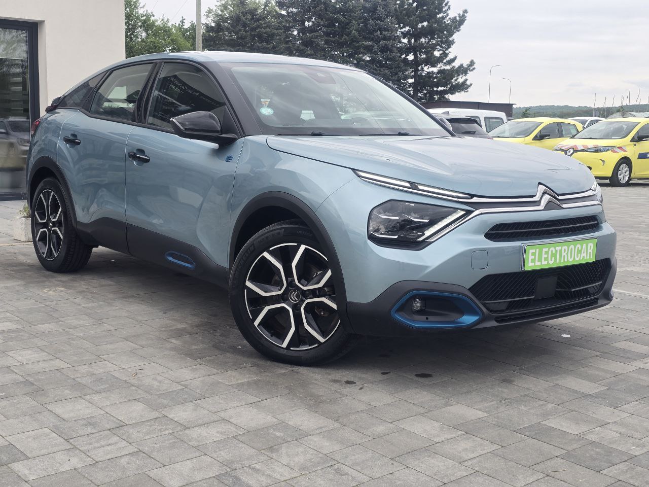Citroen E-C4