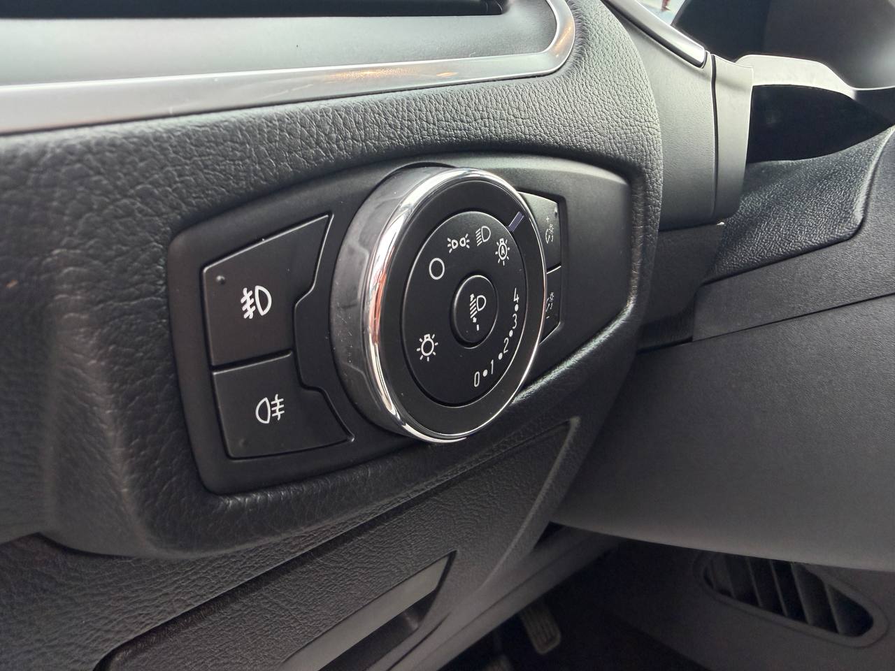 Ford S-Max Titanium