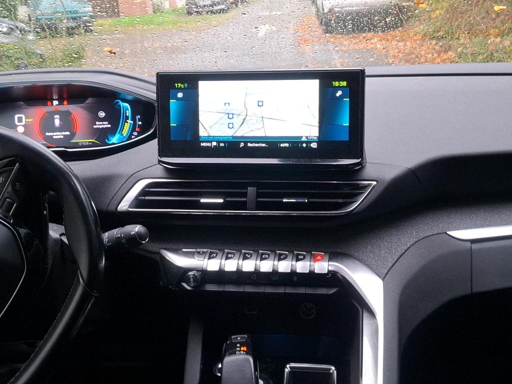 Peugeot 3008 Roadtrip HYBRID