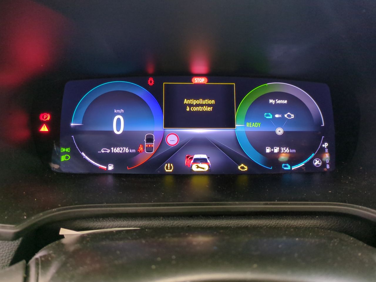 Renault Megane Business HYBRID