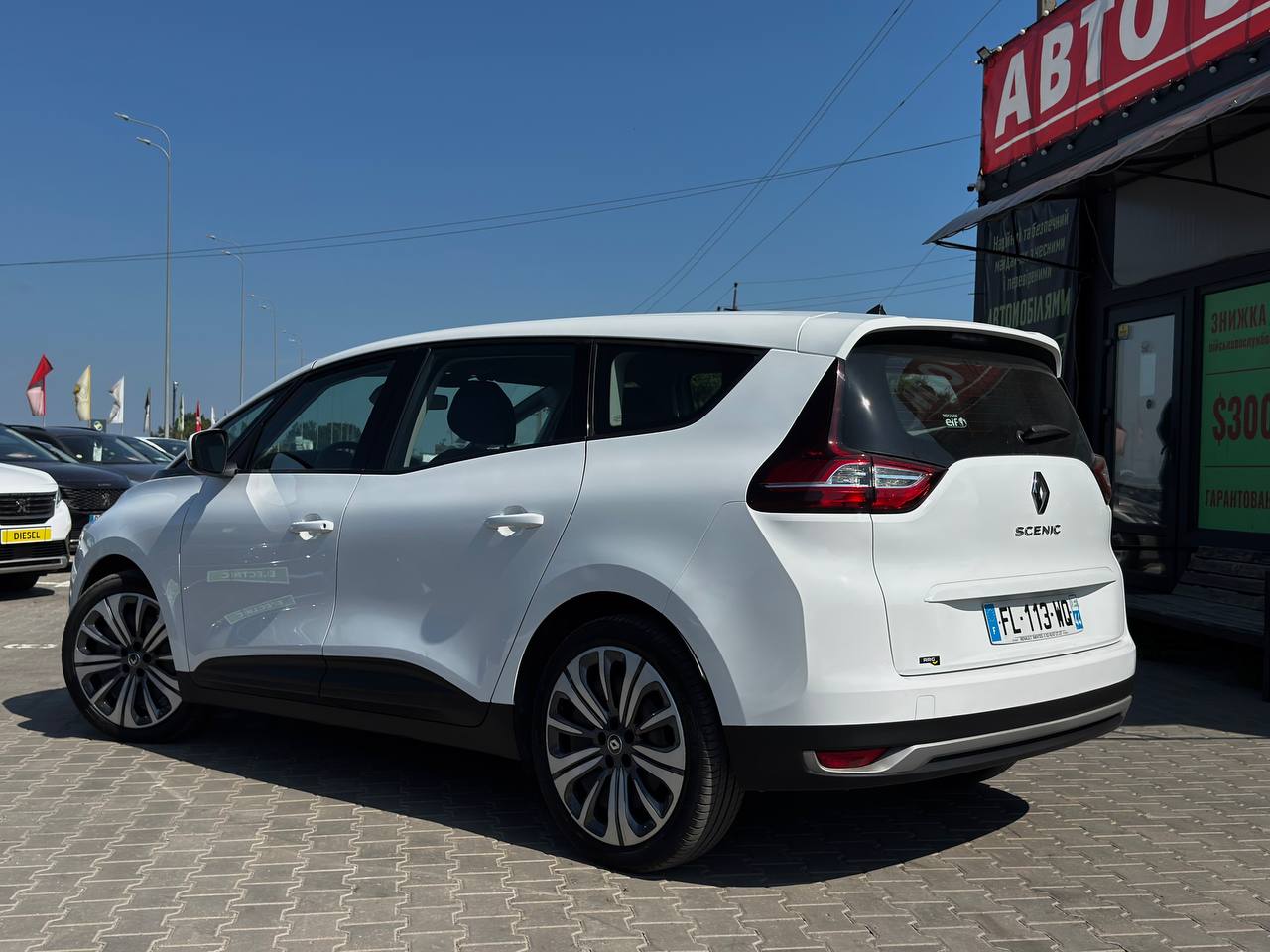 Renault GRAND Scenic Life