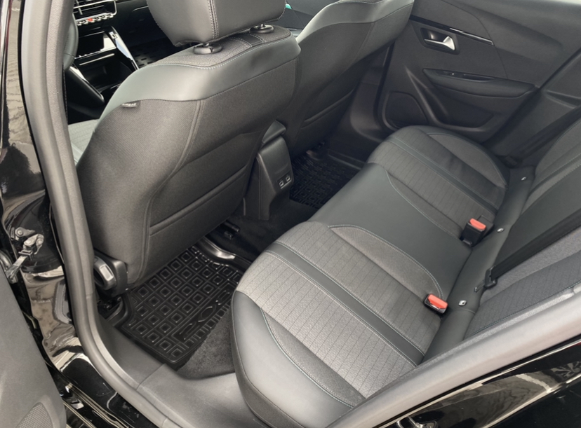 Peugeot 208 ELECTRIQUE