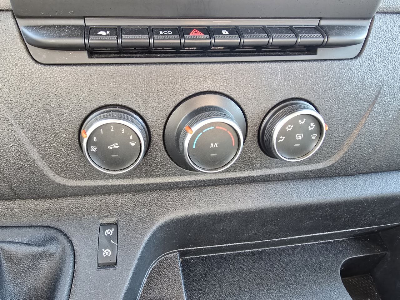 Renault Master FGN TRAC L2H2