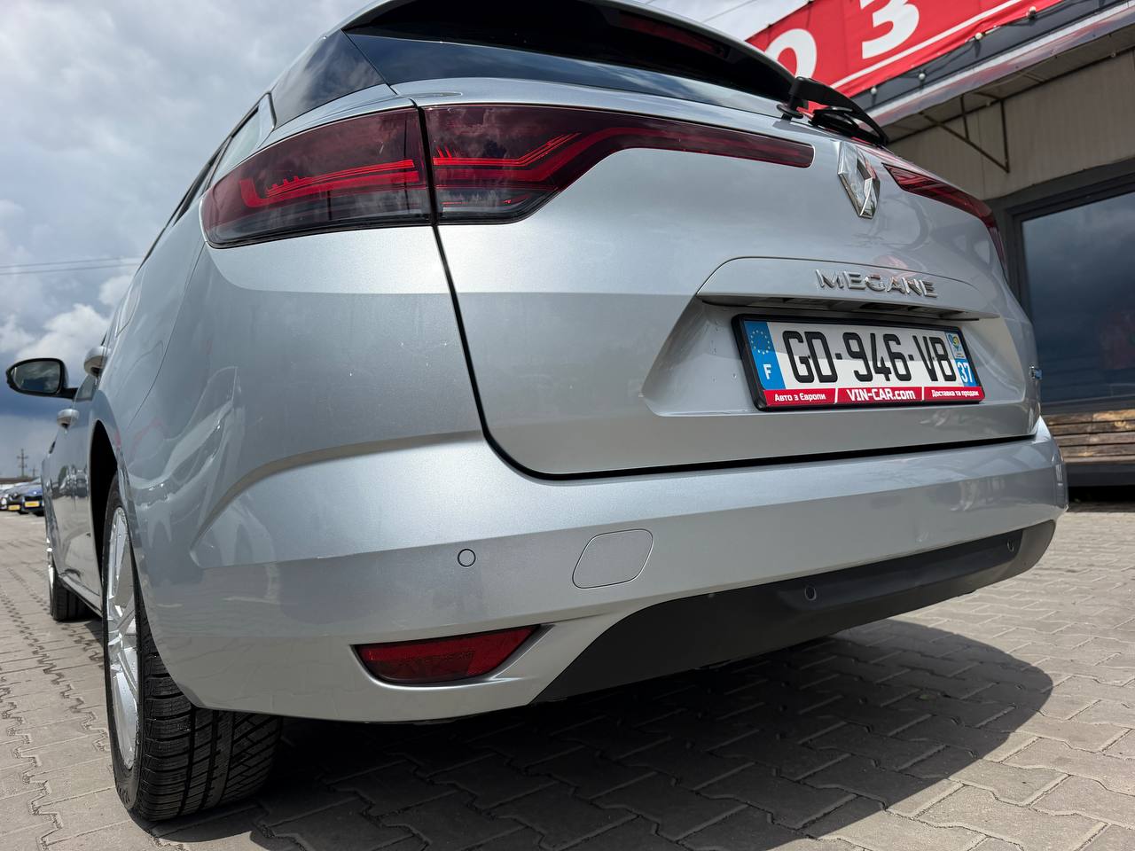 Renault Megane Business HYBRID