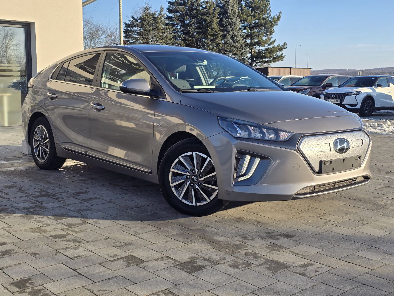 Hyundai Ioniq