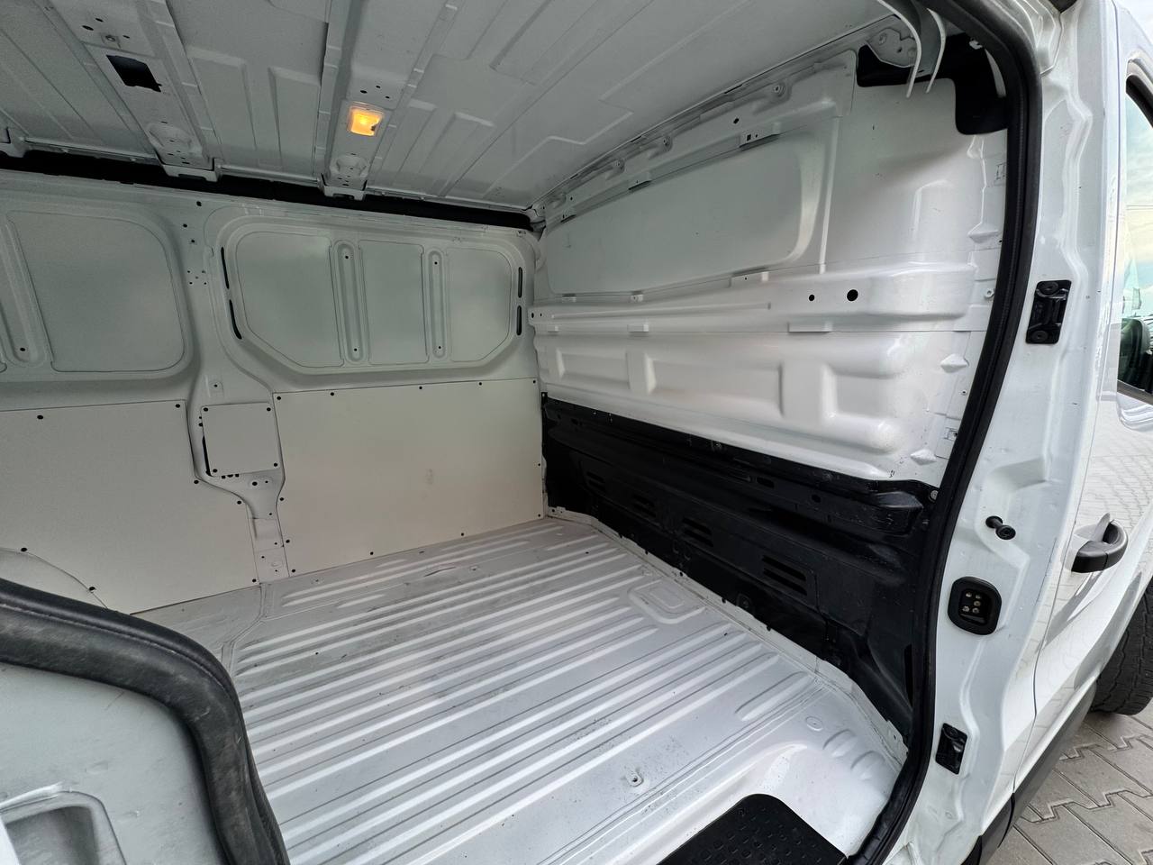Renault Trafic FGN L2H1
