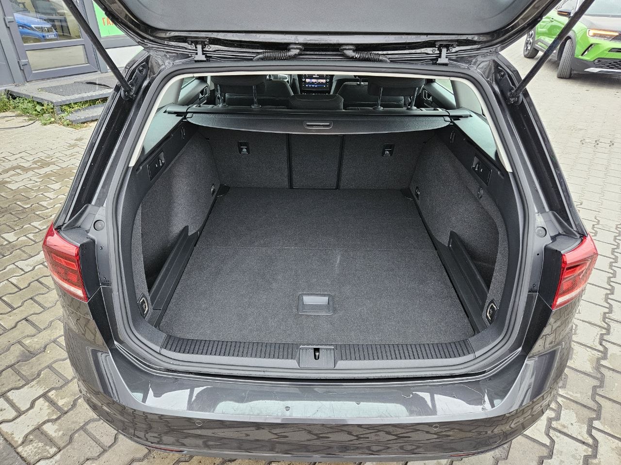 Volkswagen Passat Business