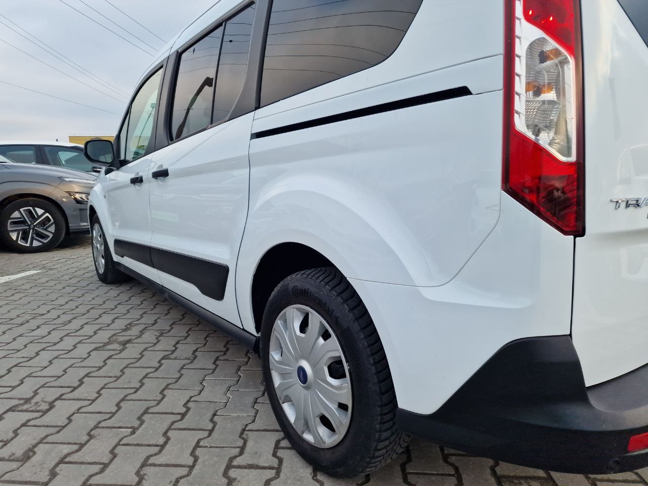 Ford Transit Connect L2