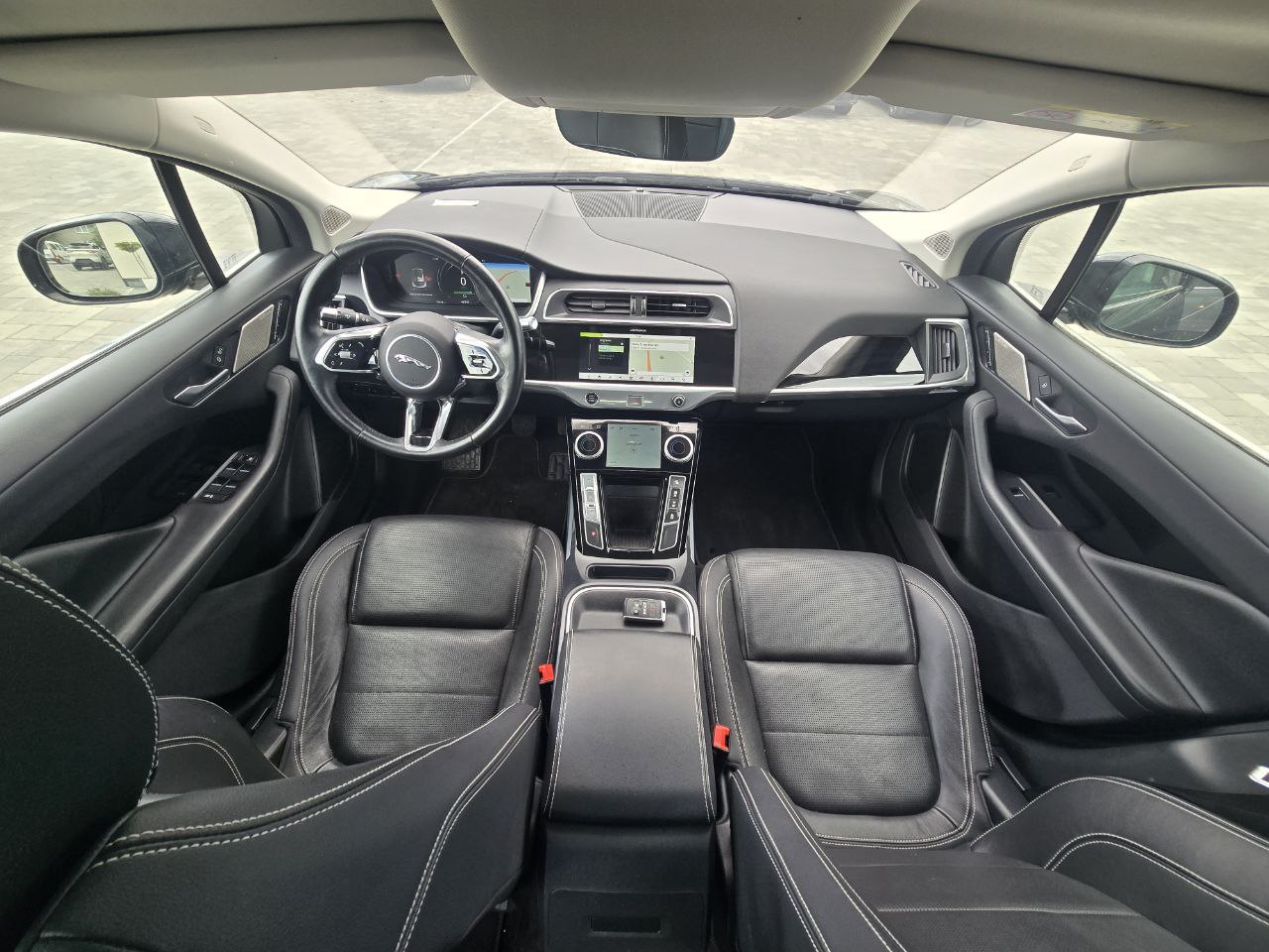 JAGUAR I-PACE