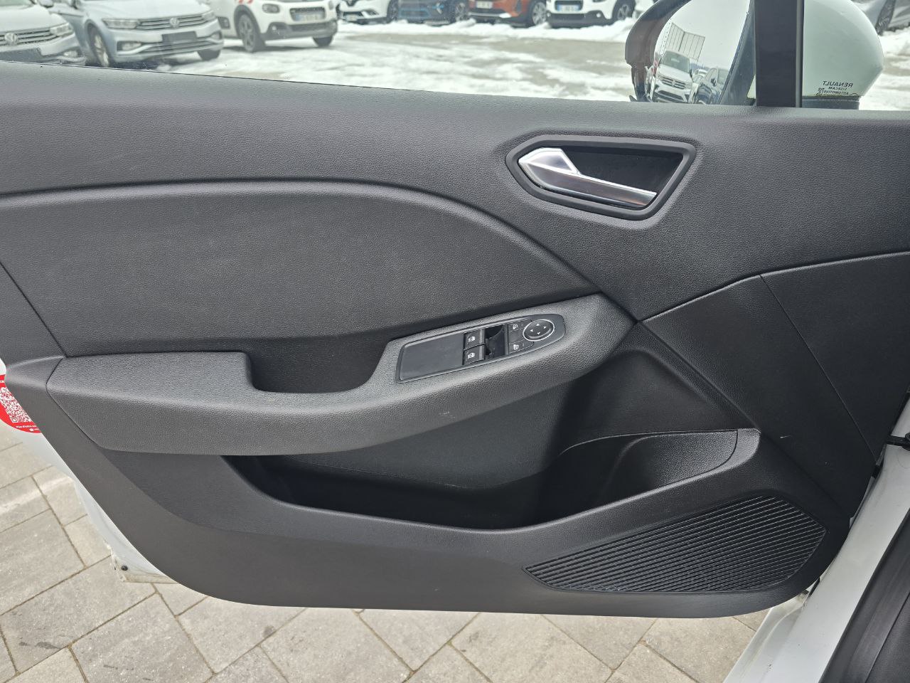 Renault Clio HYBRID Business