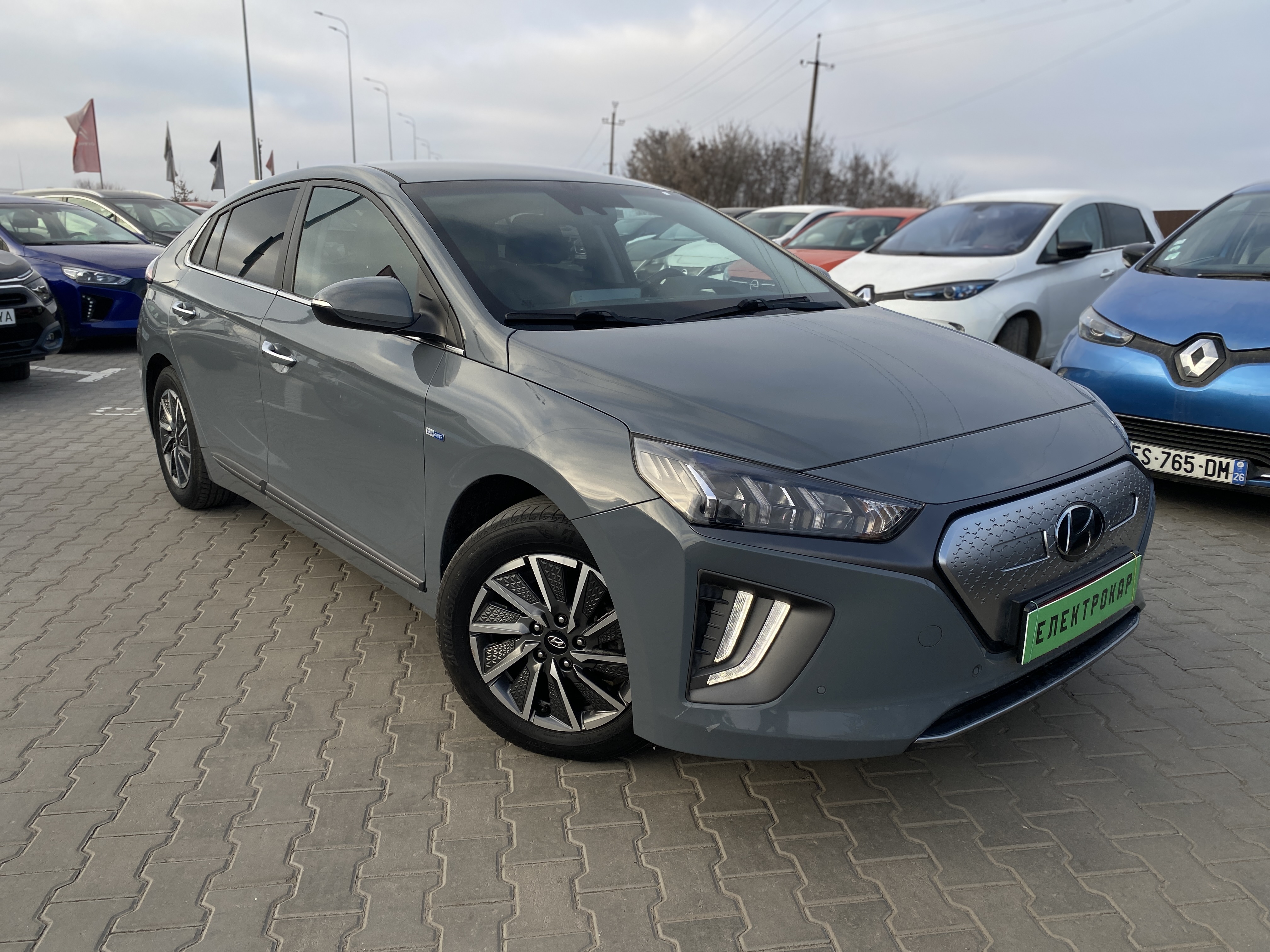 Hyundai Ioniq PREMIUM