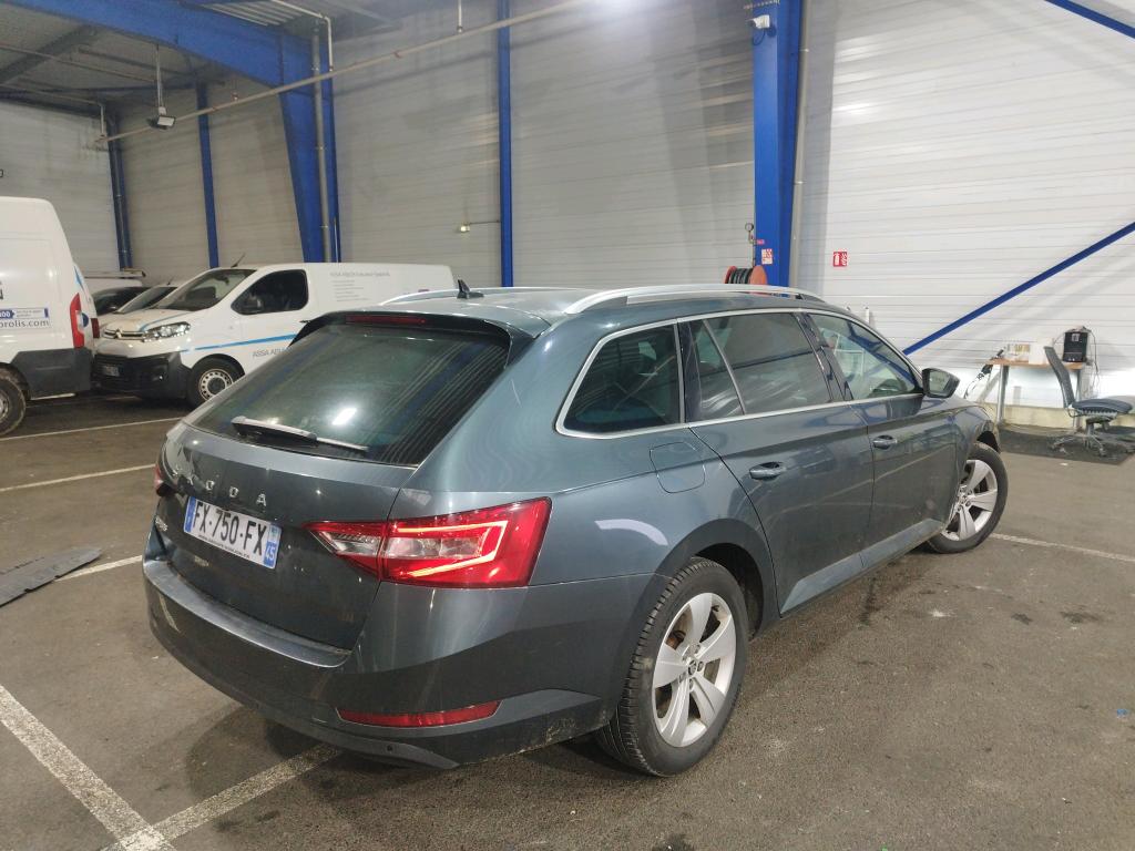 Skoda Superb Business