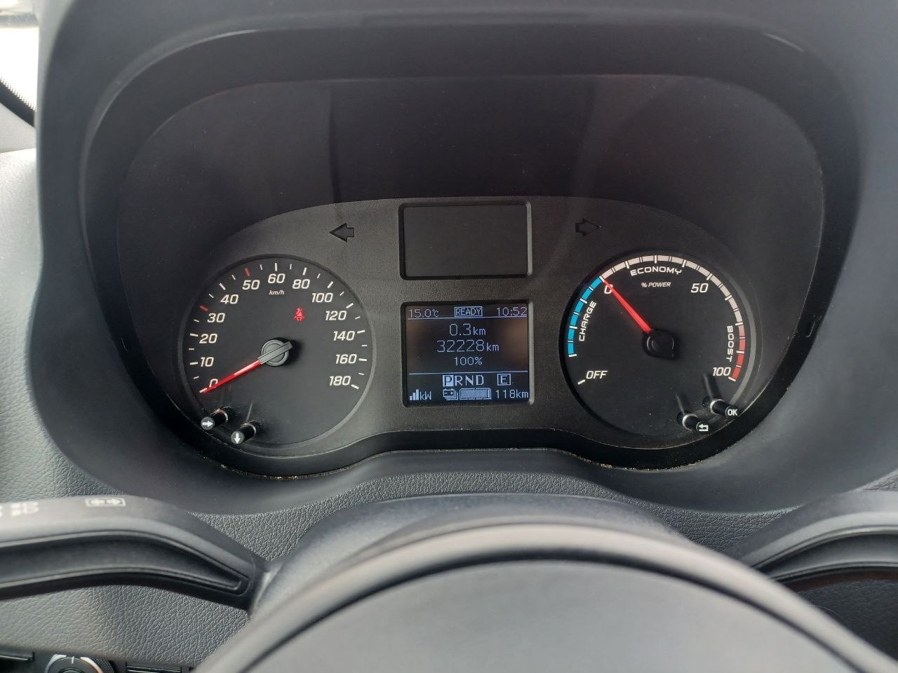 Mercedes-Benz E-Sprinter FWD