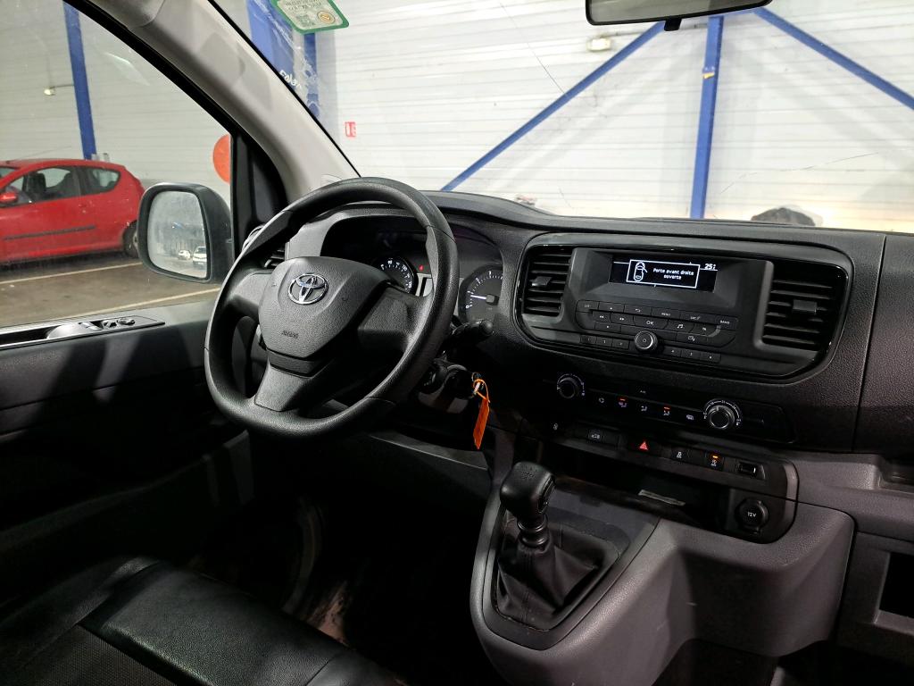 TOYOTA PROACE LONG