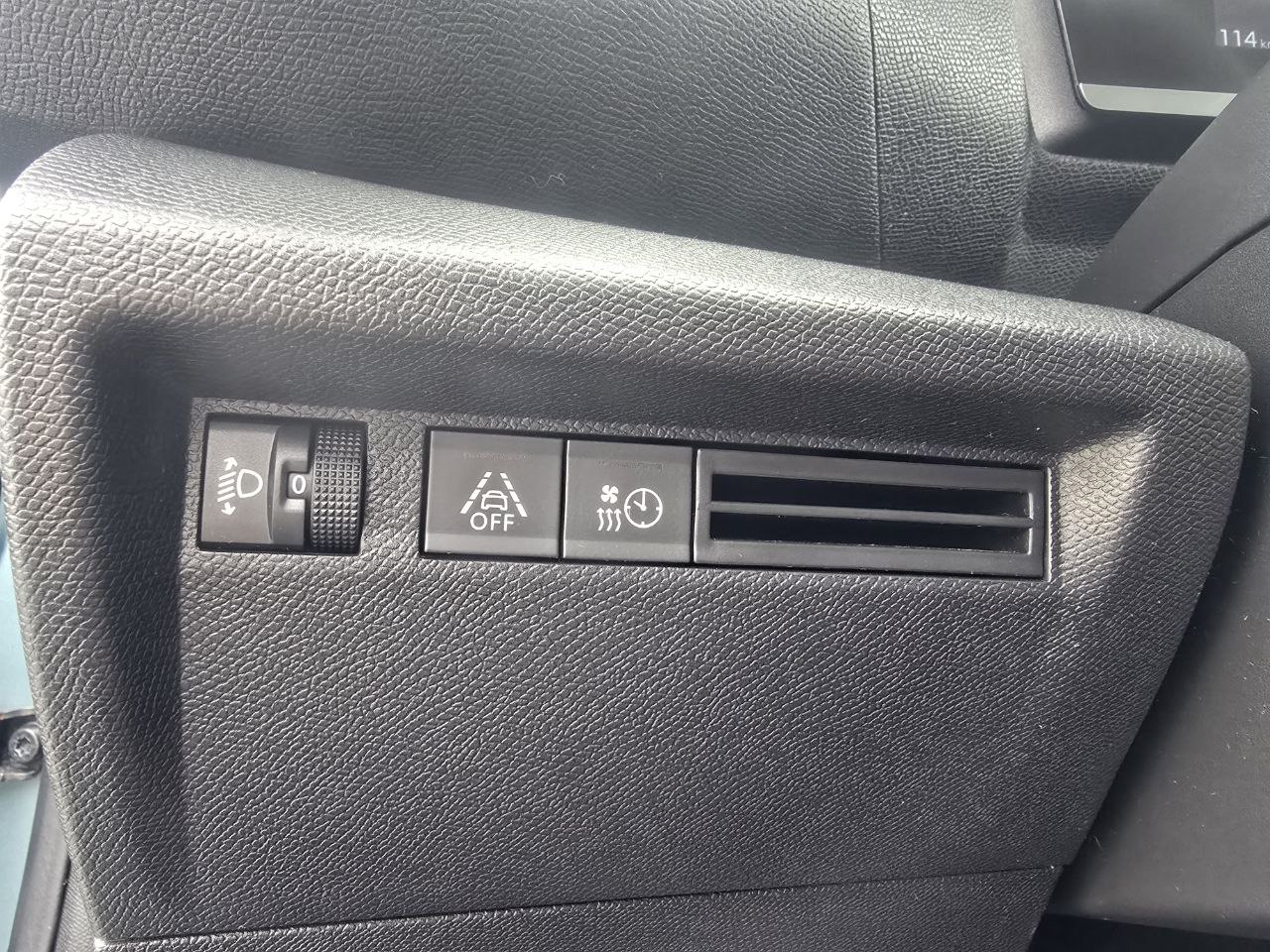 Citroen E-C4
