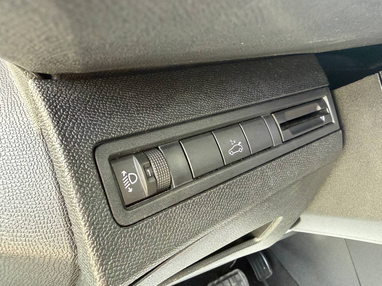Peugeot 5008 ALLURE